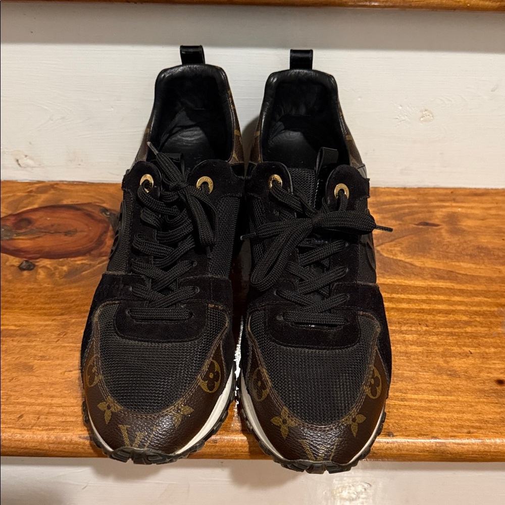 Louis Vuitton Run Away Sneaker